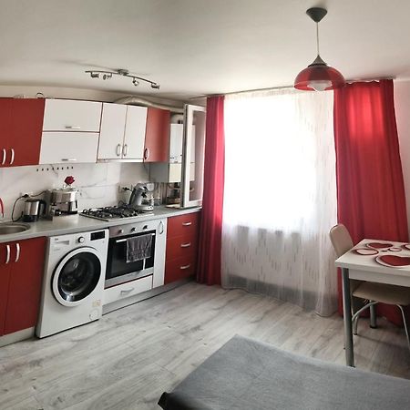 Feel Like Home 3 Piatra Neamţ Exterior foto